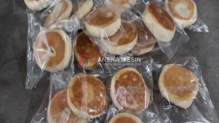 Mesin Packing Roti sachet
